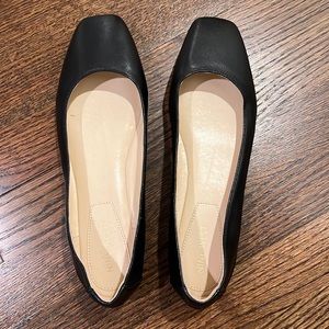 Nine West black flats